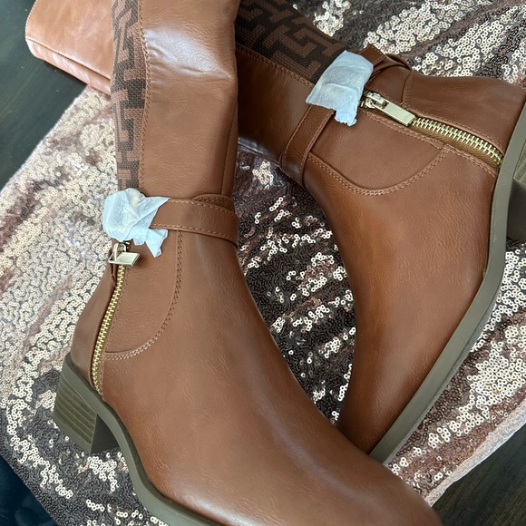 SHOEDAZZLE FAUX LEATHER STRETCH Brown BOOT FLAT HEEL With ZIP Sz 6 - Picture 13 of 13